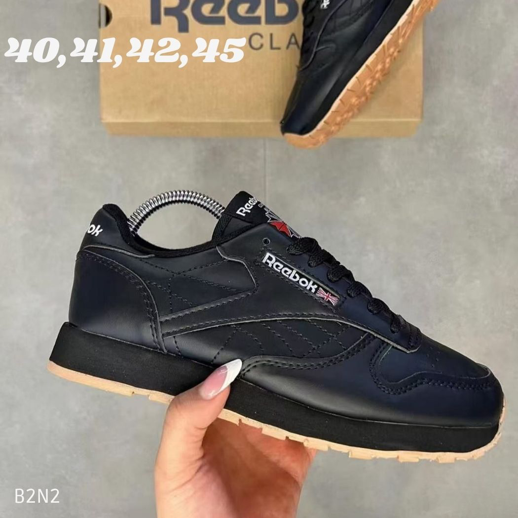 REEBOK NEGRA