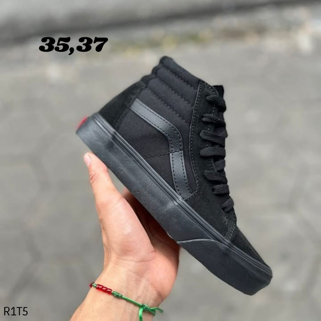 VANS ALTAS NEGRAS (35)