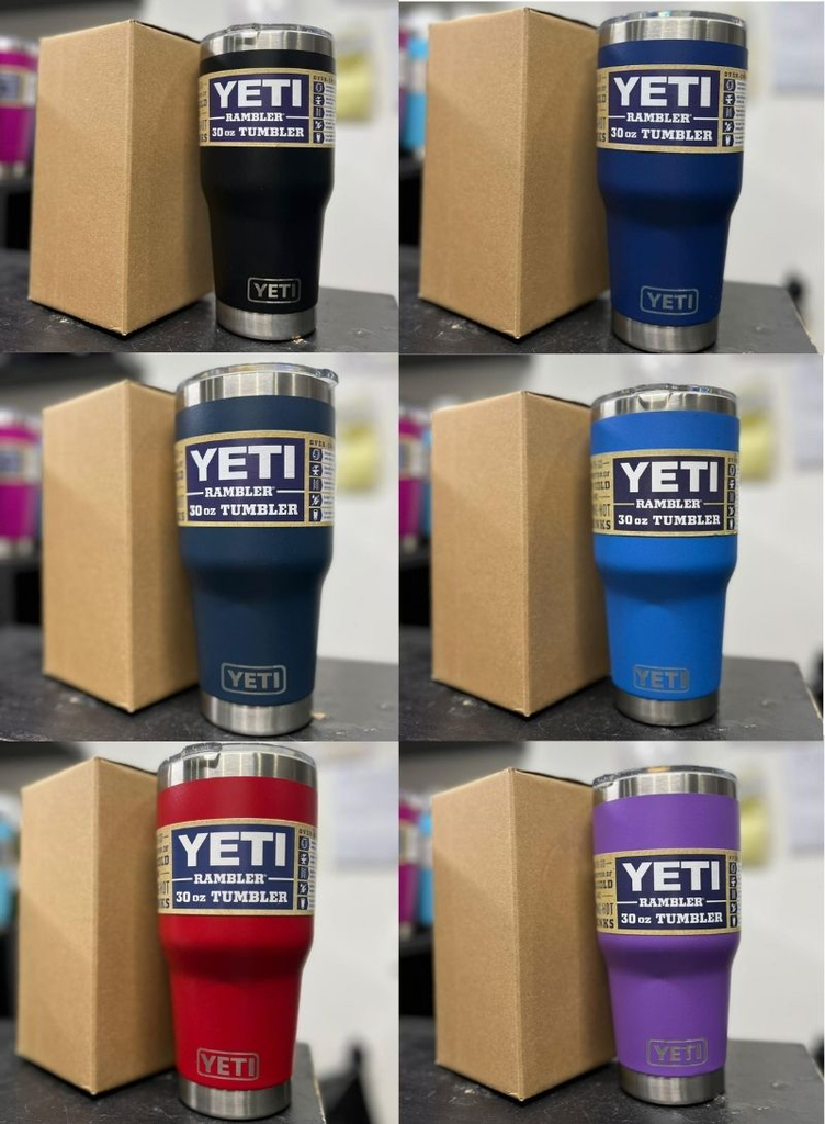 YETI 30 OZ TUMBLER (BLANCO)